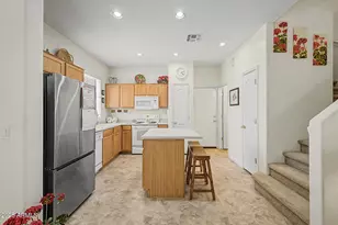 1322 E Dunbar Dr, Phoenix, AZ 85042 - Photo 9