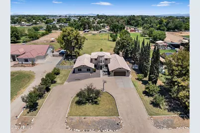 6705 N 183rd Avenue, Waddell, AZ 85355 - Photo 3