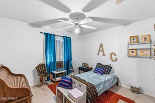 1229 E Devonshire Ave, Phoenix, AZ 85014 - Photo 11