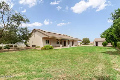 3511 S 201st Drive, Buckeye, AZ 85326 - Photo 37