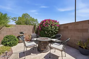 207 E Devon Dr, Gilbert, AZ 85296 - Photo 5