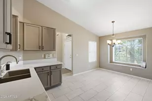 207 E Devon Dr, Gilbert, AZ 85296 - Photo 23
