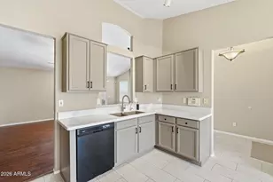 207 E Devon Dr, Gilbert, AZ 85296 - Photo 21
