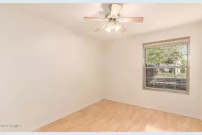 19912 N 76th Avenue, Glendale, AZ 85308 - Photo 9