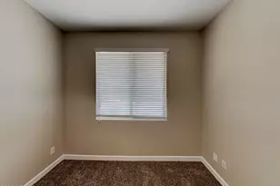 41350 W Hopper Dr, Maricopa, AZ 85138 - Photo 9