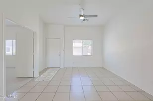 7993 W Zoe Ella Way, Peoria, AZ 85382 - Photo 5
