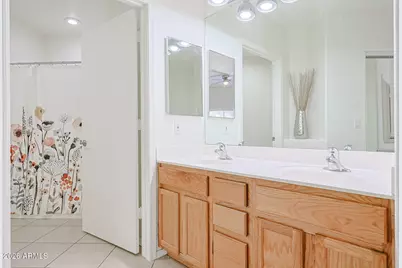 7993 W Zoe Ella Way, Peoria, AZ 85382 - Photo 9