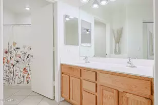 7993 W Zoe Ella Way, Peoria, AZ 85382 - Photo 9