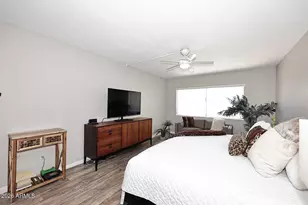 7860 E Camelback Rd, Scottsdale, AZ 85251 - Photo 17