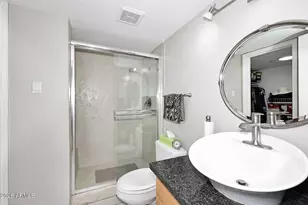 7860 E Camelback Rd, Scottsdale, AZ 85251 - Photo 9