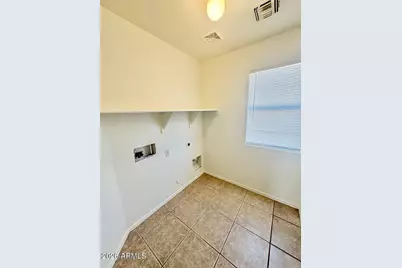 2106 W Alta Vista Road, Phoenix, AZ 85041 - Photo 31