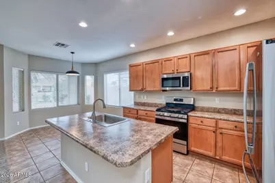 844 E Indian Wells Place, Chandler, AZ 85249 - Photo 13