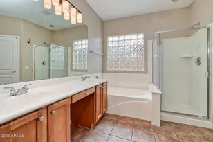 844 E Indian Wells Pl, Chandler, AZ 85249 - Photo 17