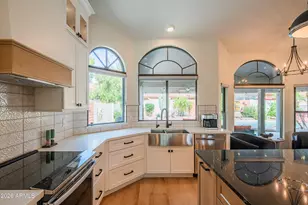 325 N La Arboleta Dr, Gilbert, AZ 85234 - Photo 3
