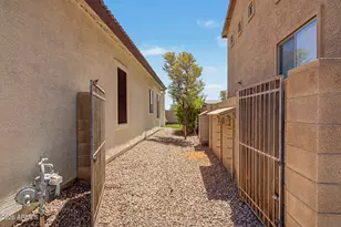 1899 S 173rd Dr, Goodyear, AZ 85338 - Photo 23