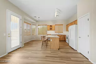 1899 S 173rd Dr, Goodyear, AZ 85338 - Photo 9
