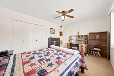 10254 W El Dorado Drive, Sun City, AZ 85351 - Photo 23
