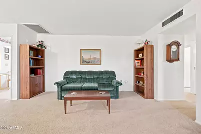 10254 W El Dorado Drive, Sun City, AZ 85351 - Photo 9