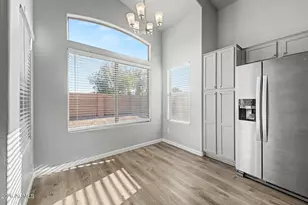 25846 W Kendall St, Buckeye, AZ 85326 - Photo 9