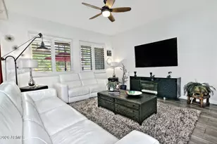 924 E Dumbarton Ave, Gilbert, AZ 85298 - Photo 9