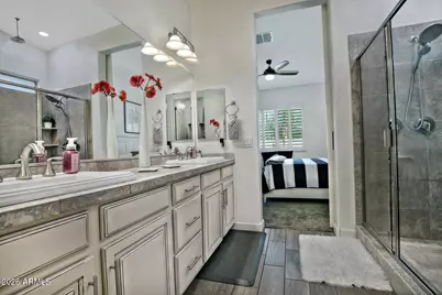924 E Dumbarton Avenue, Gilbert, AZ 85298 - Photo 21