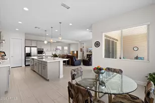 17389 W Surrey Dr, Surprise, AZ 85388 - Photo 17