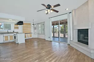 2204 W Manor St, Chandler, AZ 85224 - Photo 7