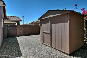 2204 W Manor St, Chandler, AZ 85224 - Photo 39