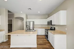17007 W Southampton Rd, Surprise, AZ 85374 - Photo 7