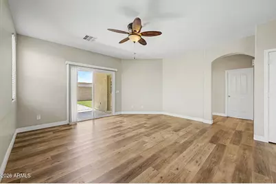 17007 W Southampton Road, Surprise, AZ 85374 - Photo 5