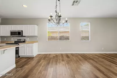17007 W Southampton Road, Surprise, AZ 85374 - Photo 11