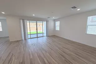 7022 W Pinnacle Vista Dr, Peoria, AZ 85383 - Photo 7