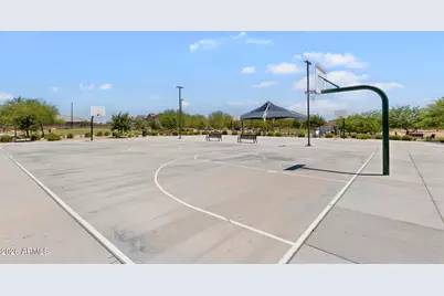 18633 W Desert Hollow Drive, Wittmann, AZ 85361 - Photo 25
