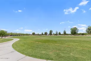 18633 W Desert Holw Dr, Wittmann, AZ 85361 - Photo 31
