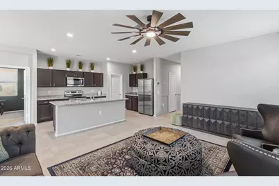 18633 W Desert Hollow Drive, Wittmann, AZ 85361 - Photo 5