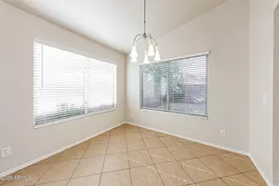 4015 W Rose Garden Ln, Glendale, AZ 85308 - Photo 9