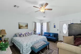 2639 N 28th Pl, Phoenix, AZ 85008 - Photo 15
