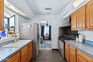 2639 N 28th Pl, Phoenix, AZ 85008 - Photo 9