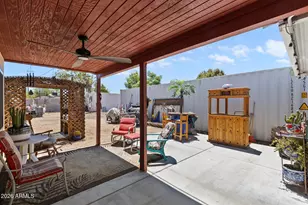 2639 N 28th Pl, Phoenix, AZ 85008 - Photo 23