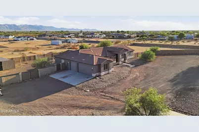 28920 N 201st Avenue, Wittmann, AZ 85361 - Photo 35
