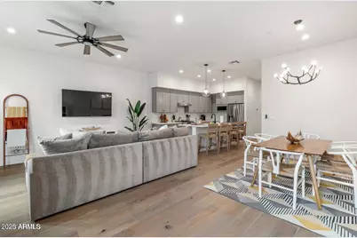 5151 N 13th Place #Unit 7, Phoenix, AZ 85014 - Photo 3