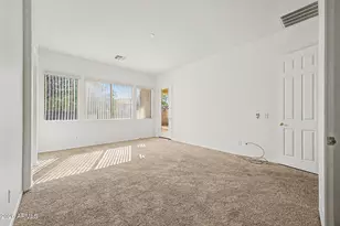 42122 N 46th Dr, Phoenix, AZ 85086 - Photo 17