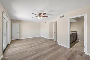 3030 N Hayden Rd, Scottsdale, AZ 85251 - Photo 17