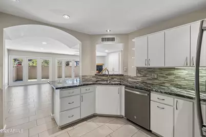 3030 N Hayden Road #31, Scottsdale, AZ 85251 - Photo 11