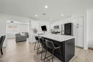 2738 E Windrose Dr, Phoenix, AZ 85032 - Photo 19