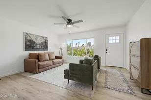 2738 E Windrose Dr, Phoenix, AZ 85032 - Photo 7