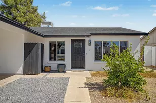 2738 E Windrose Dr, Phoenix, AZ 85032 - Photo 5