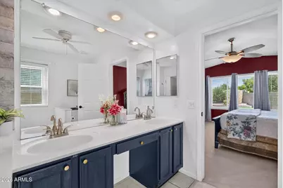 739 S Cholla Street, Gilbert, AZ 85233 - Photo 9