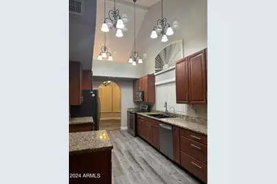 3216 N 109th Avenue, Avondale, AZ 85392 - Photo 7