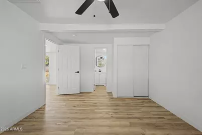 2937 N 47th Avenue, Phoenix, AZ 85031 - Photo 15